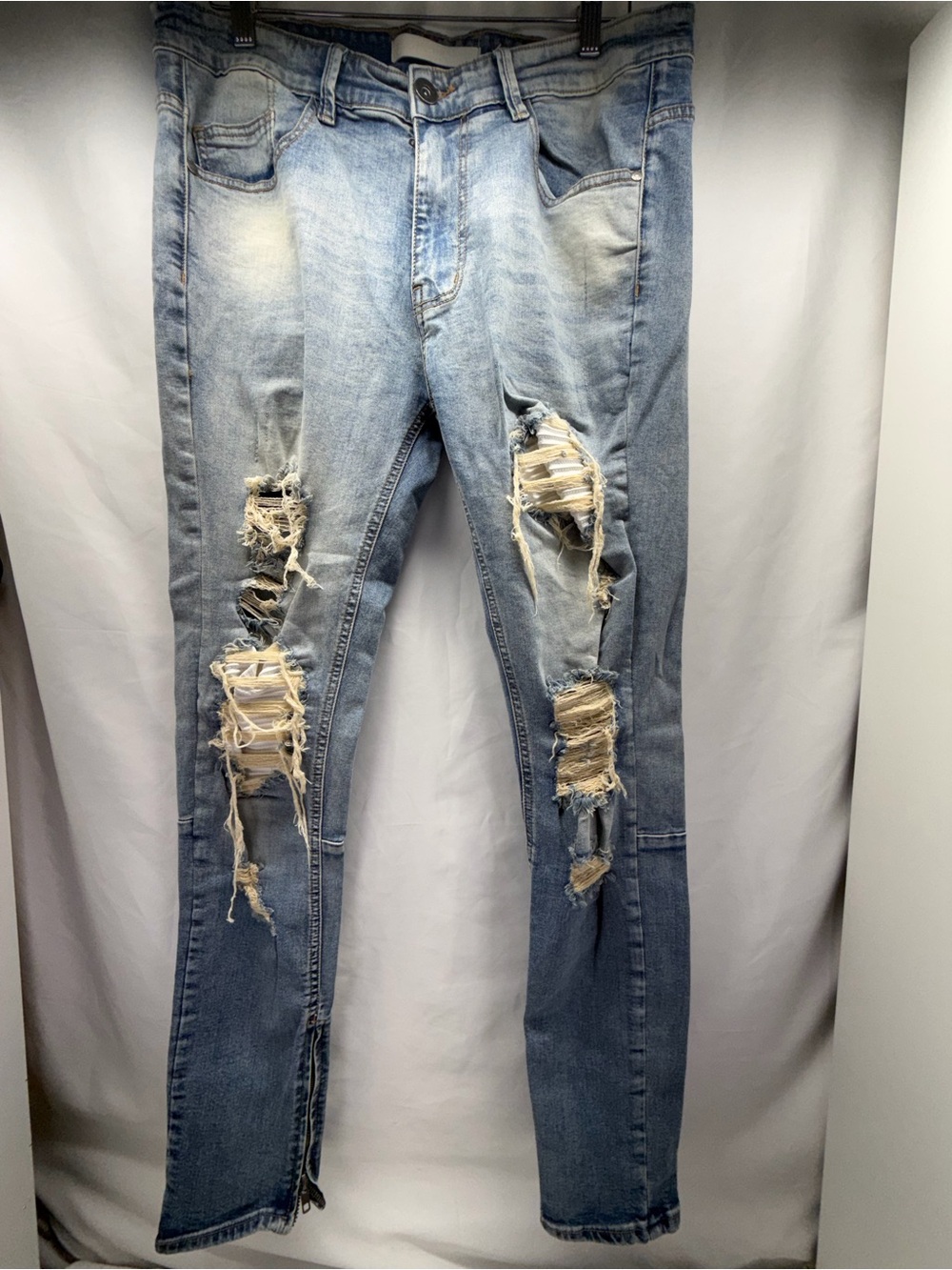 KDNK Men’s Size 34 Ankle Zip Ripped Distressed Skinny Jeans Light Wash Stretch